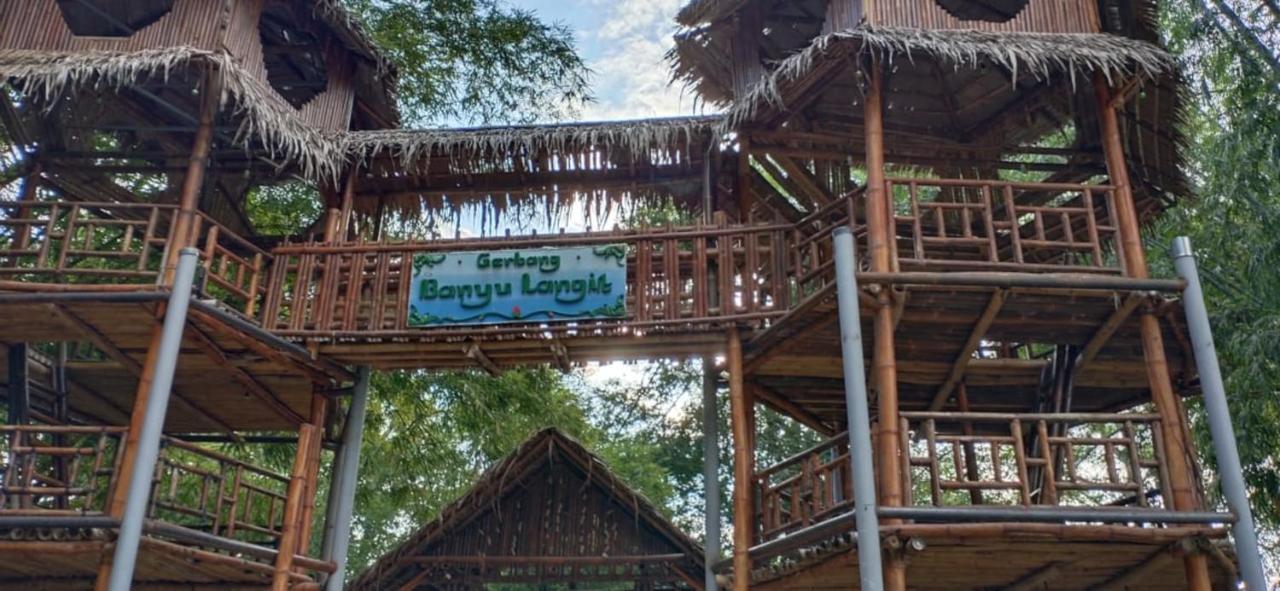 Gerbang Banyu Langit Cottage Bantul Buitenkant foto